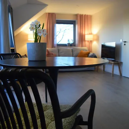 Gronhus Am * Warwerort